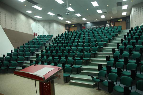 校园活动超丰富：马来西亚英迪大学校园活动盘点，体验多彩校园生活