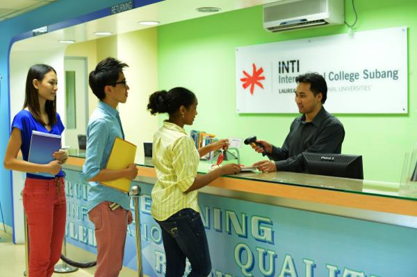 马来西亚英迪大学艺术设计专业揭秘:如何培养艺术新星(释放创意潜力的最佳选择)